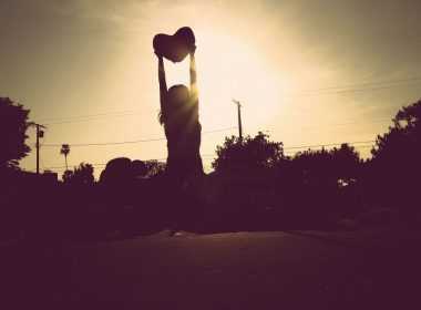 agapiste-ton-eayto-sas