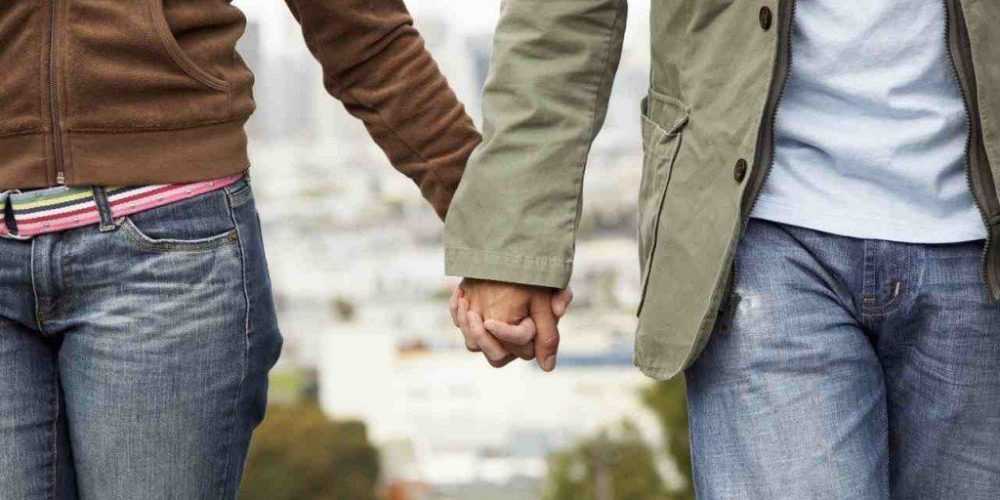 test-idanikos-syntrofos-sxesi