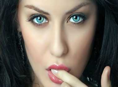 ti-theloyn-oi-gynaikes